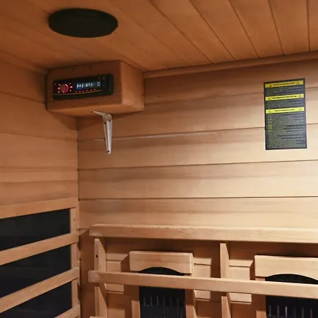 Lazur Wellness@spa Ośrodek wypoczynkowy *